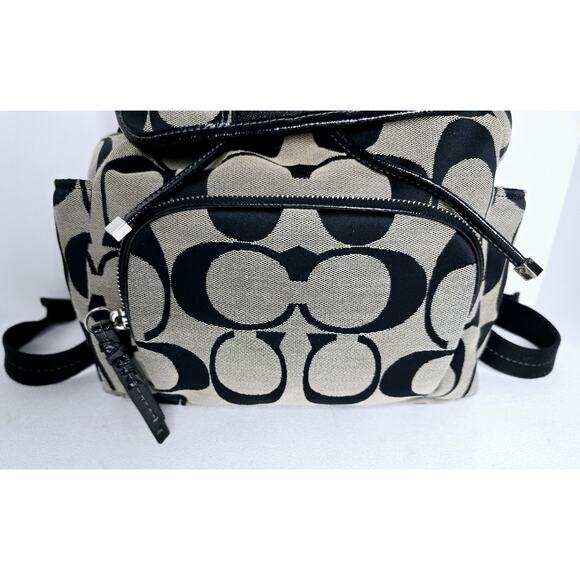 Coach Signature Brown & Tan Canvas Backpack F21928 with Coach Wristlet Beautiful - Picture 5 of 16